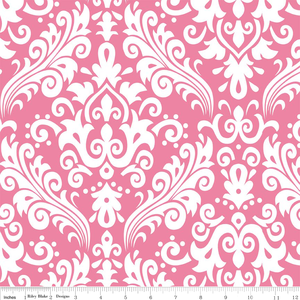 HollywoodSparkleLargeDamaskInWhiteOnHotPink.png